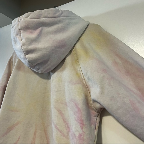 Reformation | Pullover Hoodie - Picture 8 of 14